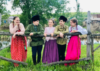 Ребята из Сосновского района выступили на фестивале «Казачьему роду нет переводу»