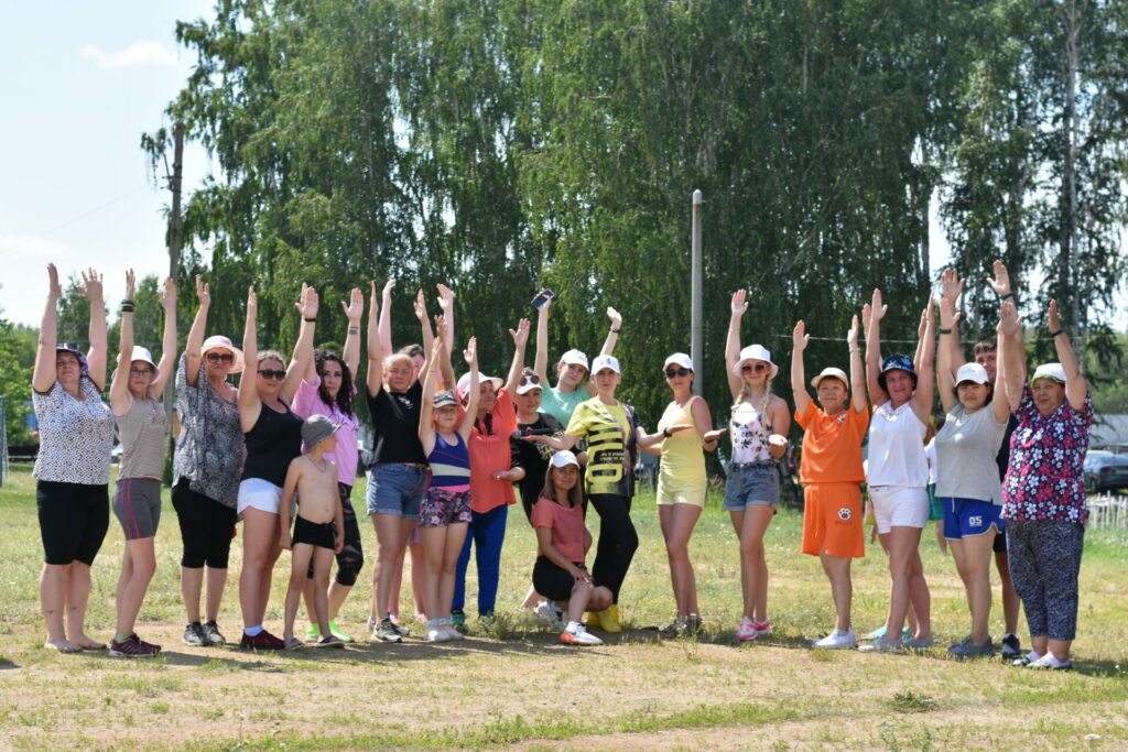 Фитнес и свежий воздух: жительница Сосновского района рассказала о необычных выходных