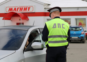 Сотрудники ГИБДД проверят водителей на трезвость