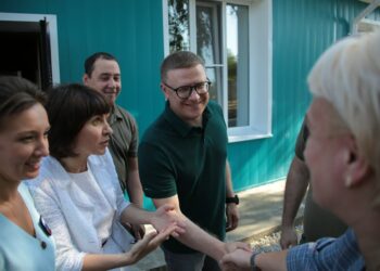 В Волновахе рабочие Челябинской области завершают восстановительные работы