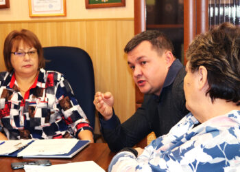 Финансы, тепло и транспортная доступность: депутаты готовятся к заседанию