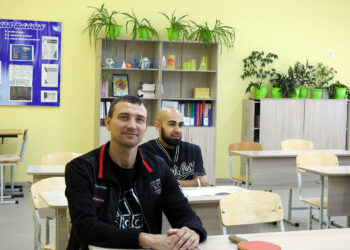 Учителя Есаульской школы сели за парты