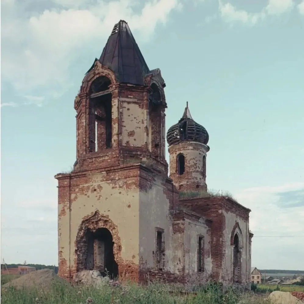 Историческое расследование: нетипичные факты о церкви в Харлушах