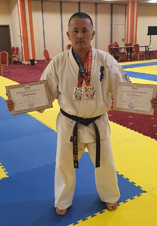 Тренер по каратэ из Сосновского района стал чемпионом мира
