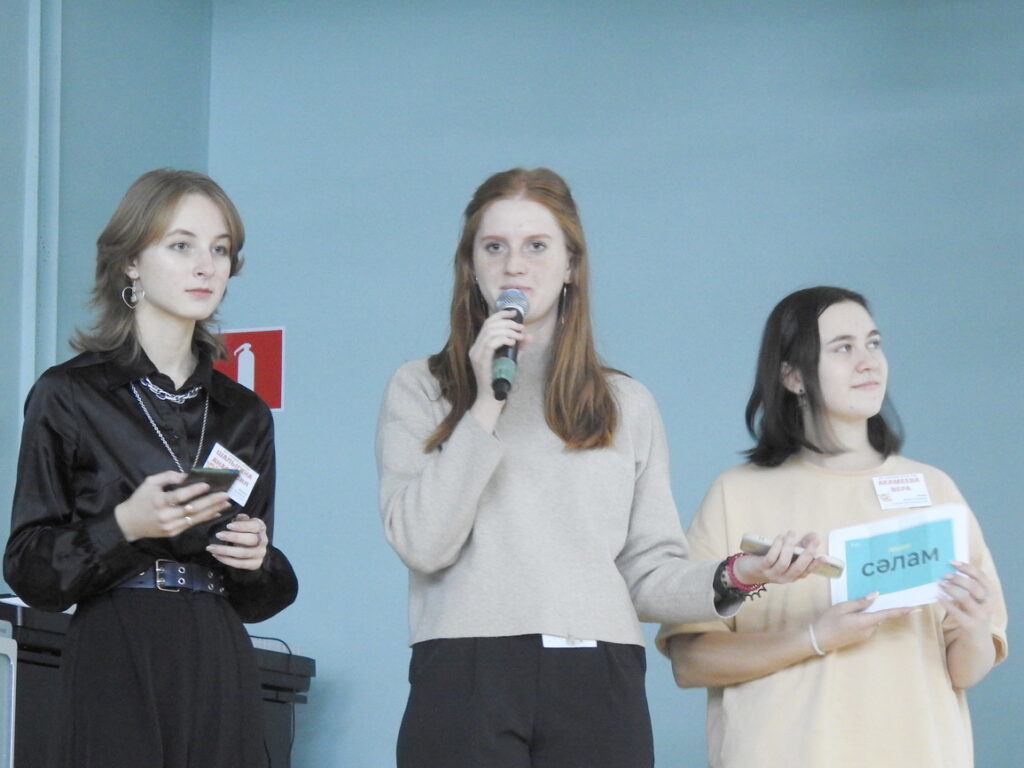 Активные учащиеся побывали на сборах «Культурный код Сосновского района-2022»