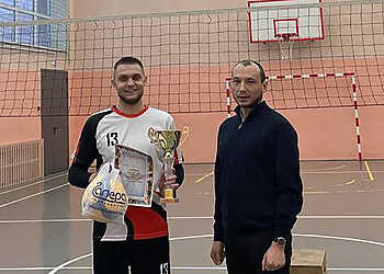 В Рощино разыграли кубок по волейболу