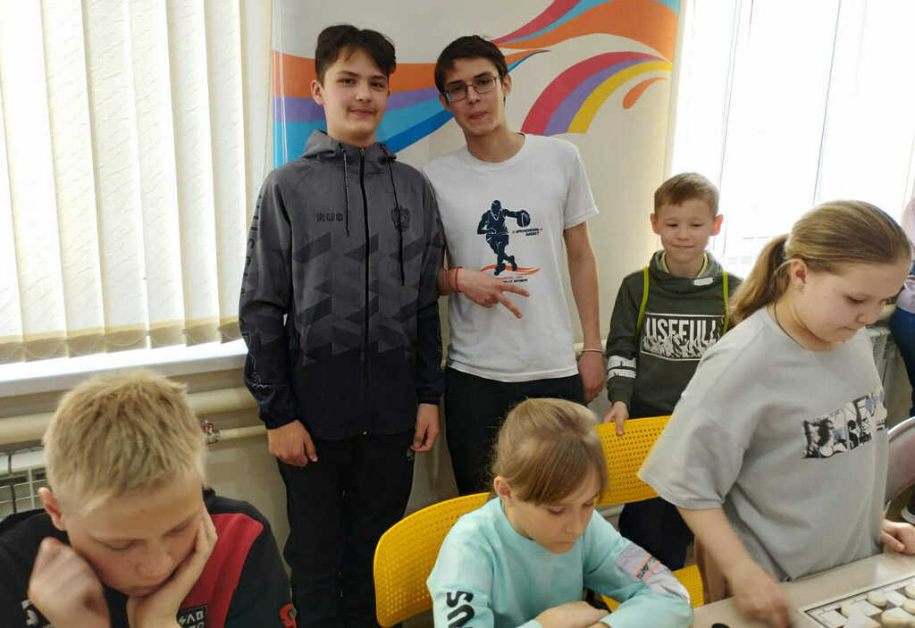 Сосновские школьники заняли призовые места в Лиге шашек