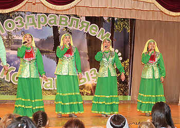 Вокальный ансамбль «Бэхет» отмечает день рождения