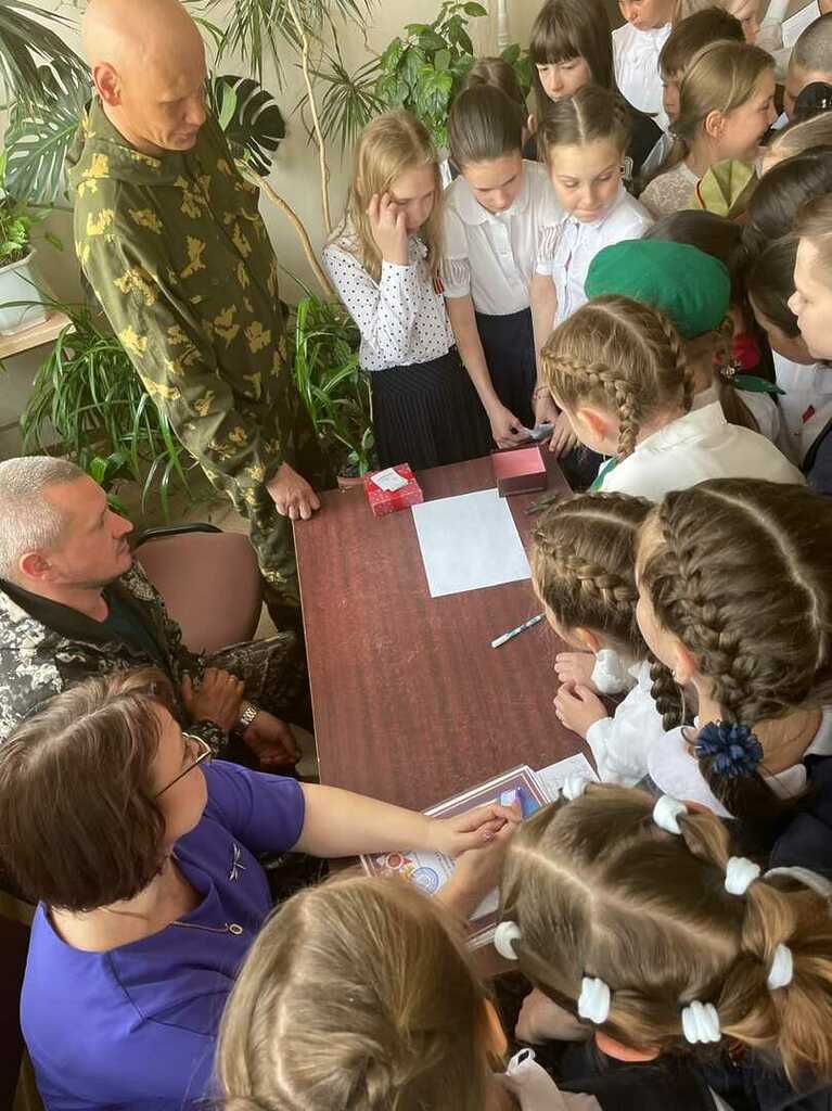 В начальной школе Долгодеревенского прошел конкурс стихов о войне