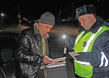 Сотрудники ГИБДД проверят водителей на трезвость