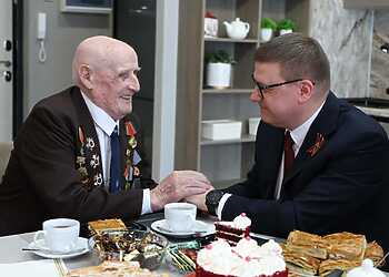 К ветерану из Сосновского района приехал губернатор