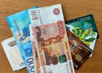 Мошенники завладели сбережениями доверчивых сосновцев