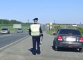 Водитель иномарки чуть не лишился автомобиля из-за непогашенных штрафов
