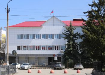Мужчину, задержанного за насилие над ребенком, арестовали на два месяца