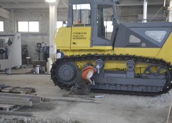 Поздравление с Днём машиностроителя