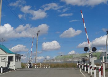 Сотрудники ГИБДД проверят железнодорожные переезды