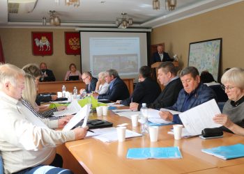 Помощь участникам СВО и работа службы ЕДДС: какие вопросы рассматривали депутаты