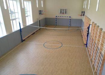 В Сирюсинской школе отремонтировали спортивный зал