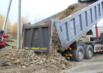 На автодороге до поселка Биргильда идут работы