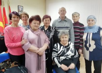 Домашнее тепло от ветеранов из Долгодеревенское увезут солдатам