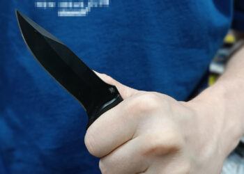 В Западном во время ссоры мужчина угрожал ножом