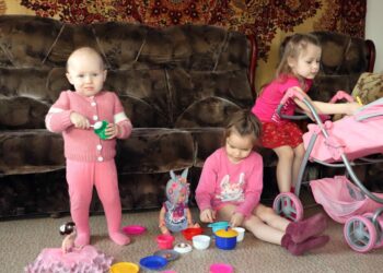 Большинство южноуральцев считают, что в идеальной семье должно быть двое или более детей