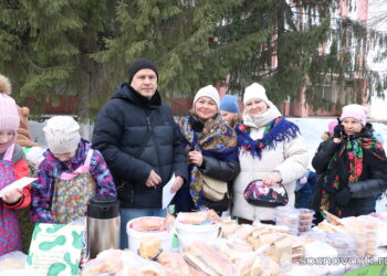 В Долгодеревенском выручку от масленичных блинов направили в фонд поддержки СВО