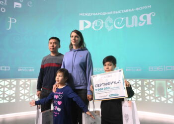 Девятимиллионный гость выставки «Россия» отправится на Байкал