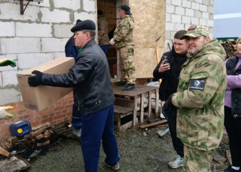 В Ясиноватую отправлены медикаменты и продукты