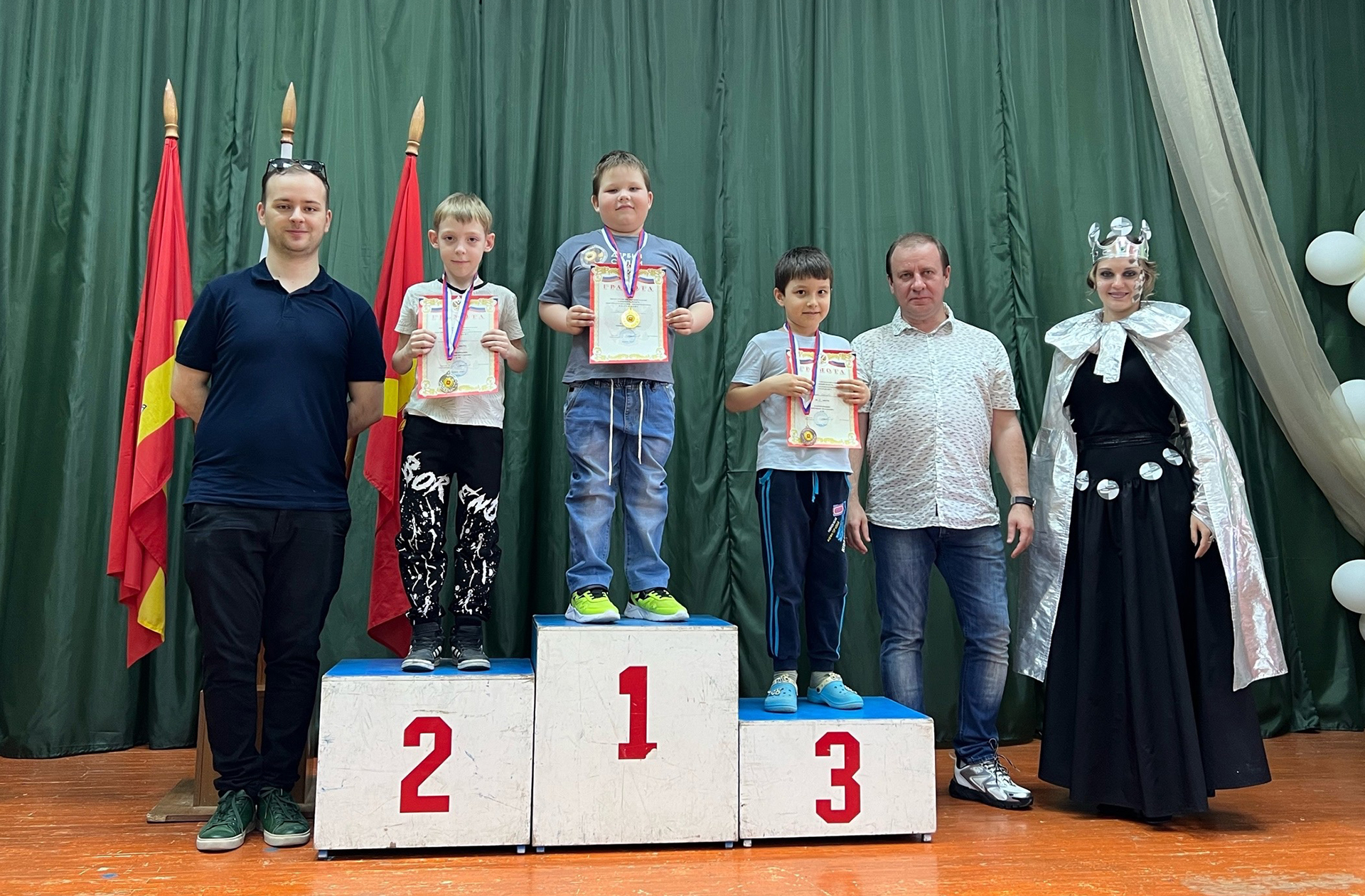 Сосновские школьники привезли медали Школьной лиги шашек