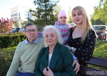 Полвека вместе: в Рощино чествовали юбиляров совместной жизни
