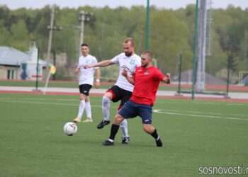 Сосновские футболисты сыграют против челябинской «Академии»