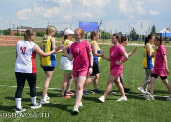 В Сосновском районе проходят соревнования по мини-лапте среди женских команд