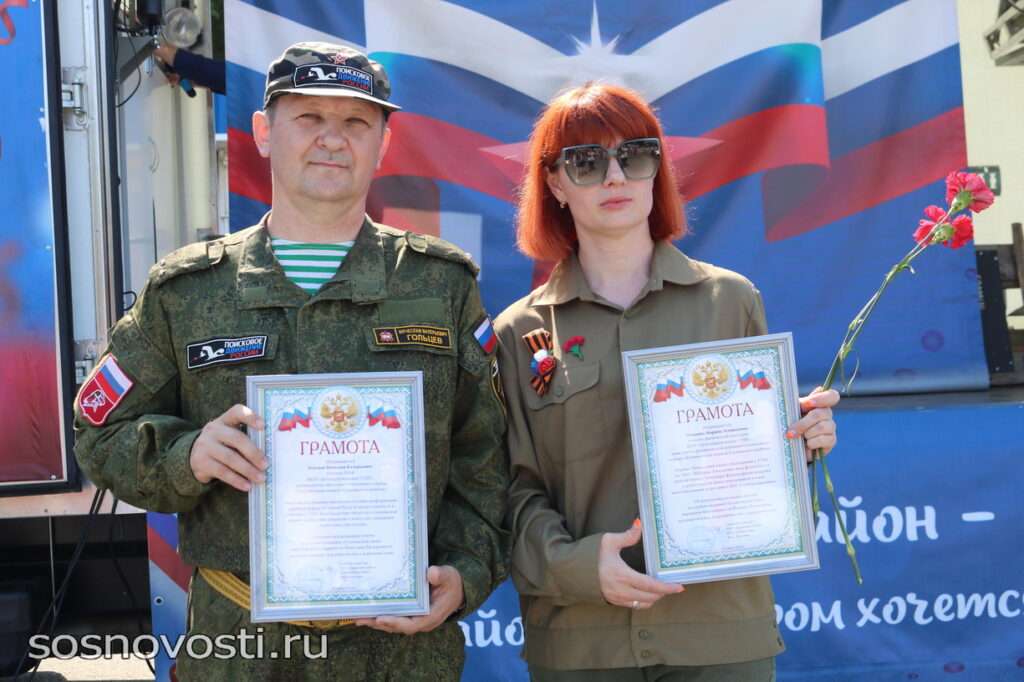 Память павших в годы Великой Отечественной войны почтили сегодня в Долгодеревенском