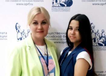 Ученицу Кременкульской школы наградили в Общественной Палате РФ