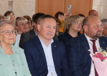 Людмила Ефимова завершила трудовую деятельность на  посту главы Рощинского поселения