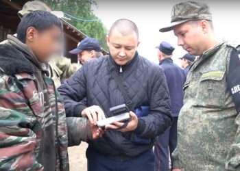 Полицейские проверили теплицы в Сосновском районе