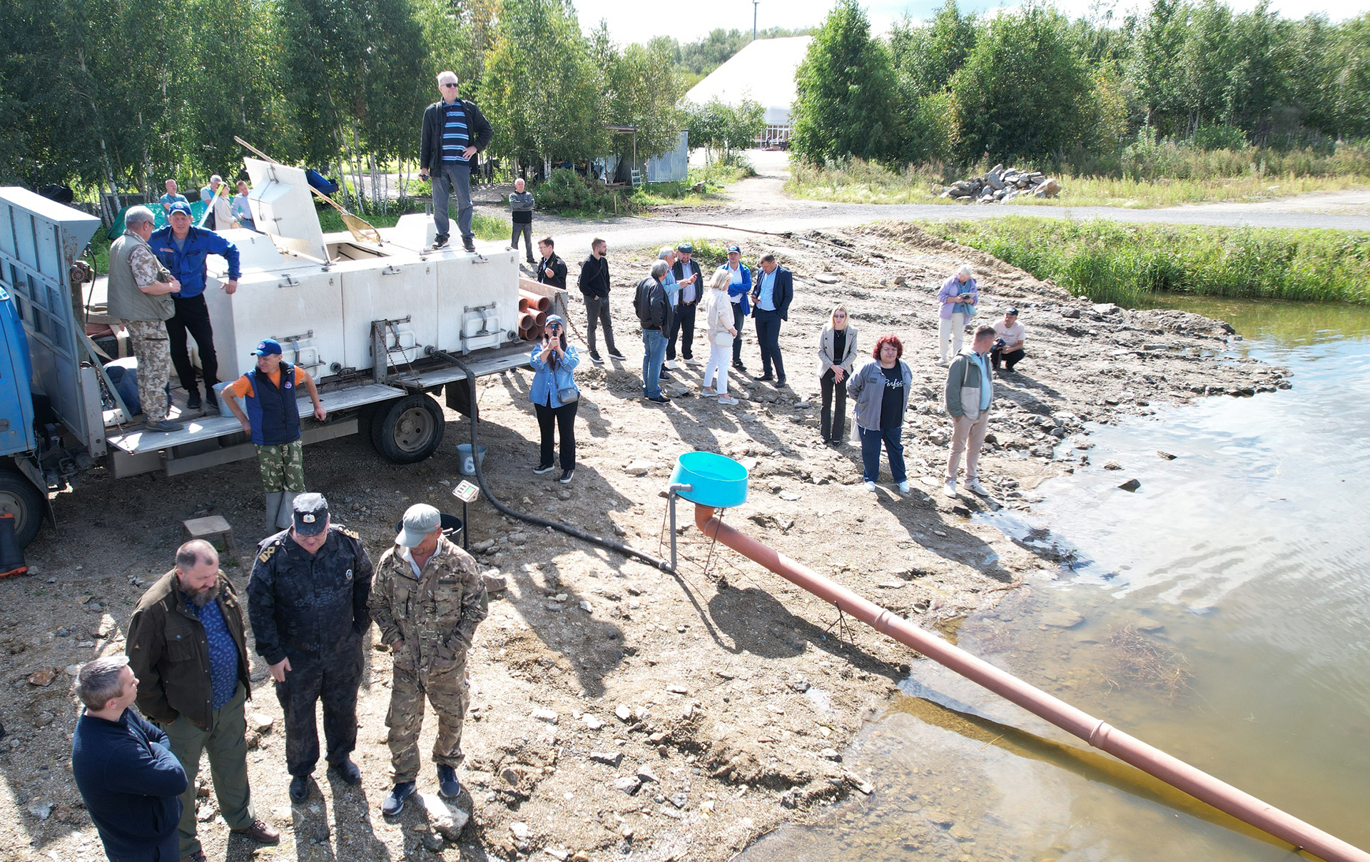 Озеро Большой Кременкуль зарыбили сазаном