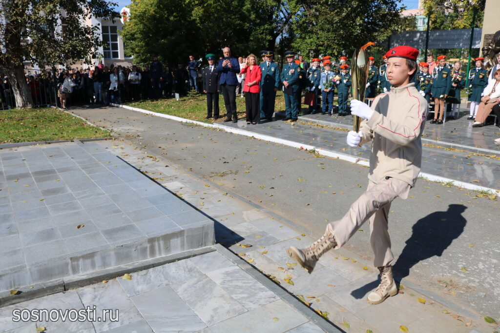 На мемориале в Кременкуле зажгли Вечный огонь