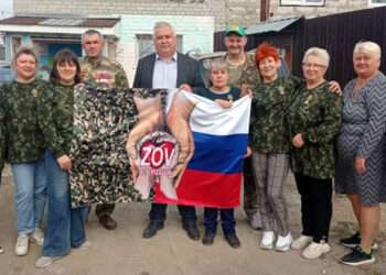 Волонтерам из Садового вручили медали