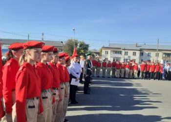 Сосновские школьники и педагоги участвовали в конкурсе «Герои России – наши земляки»