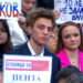 Влад Бумага A4 спросил президента о блокировке YouTube и Google
