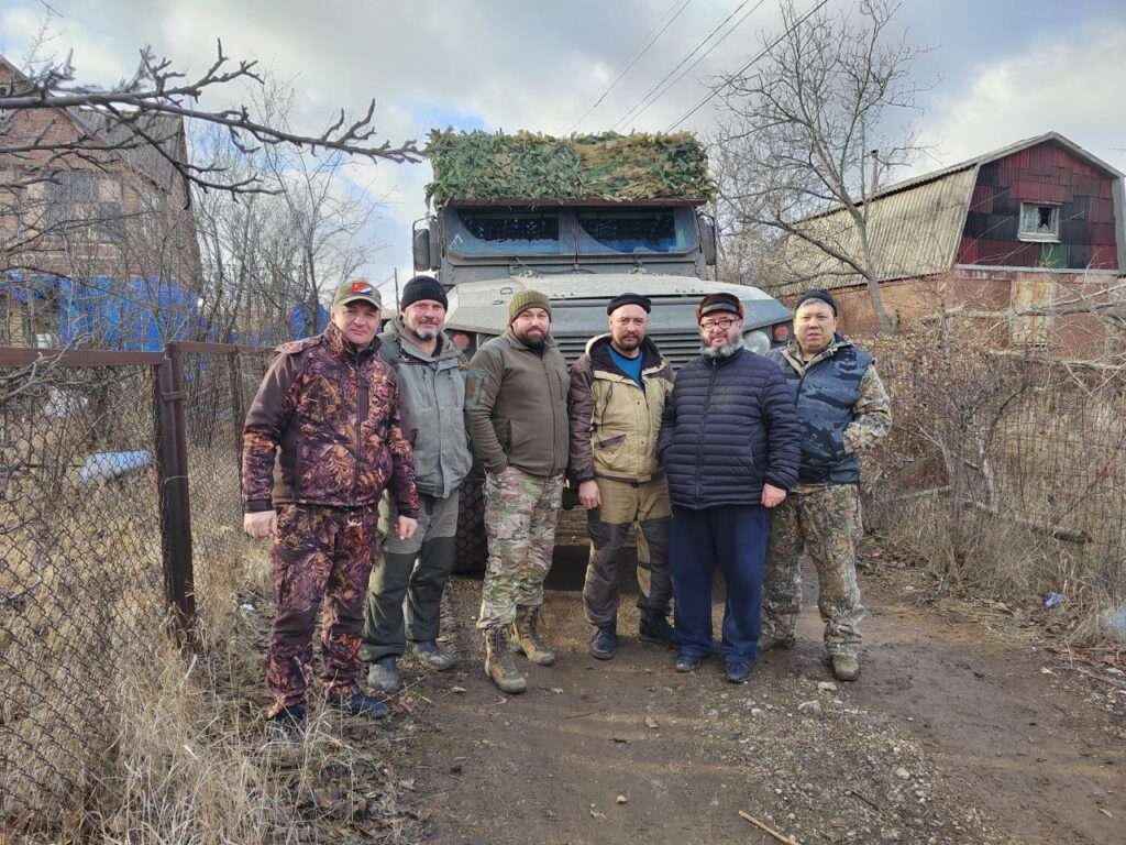 Волонтеры из Сосновского района доставили грузы бойцам СВО