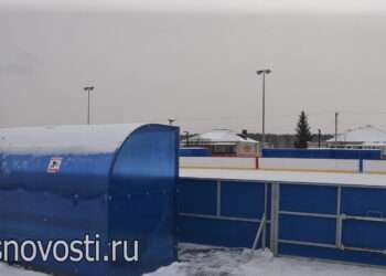 В Долгодеревенском вандалы портят хоккейную коробку на «Олимпе»