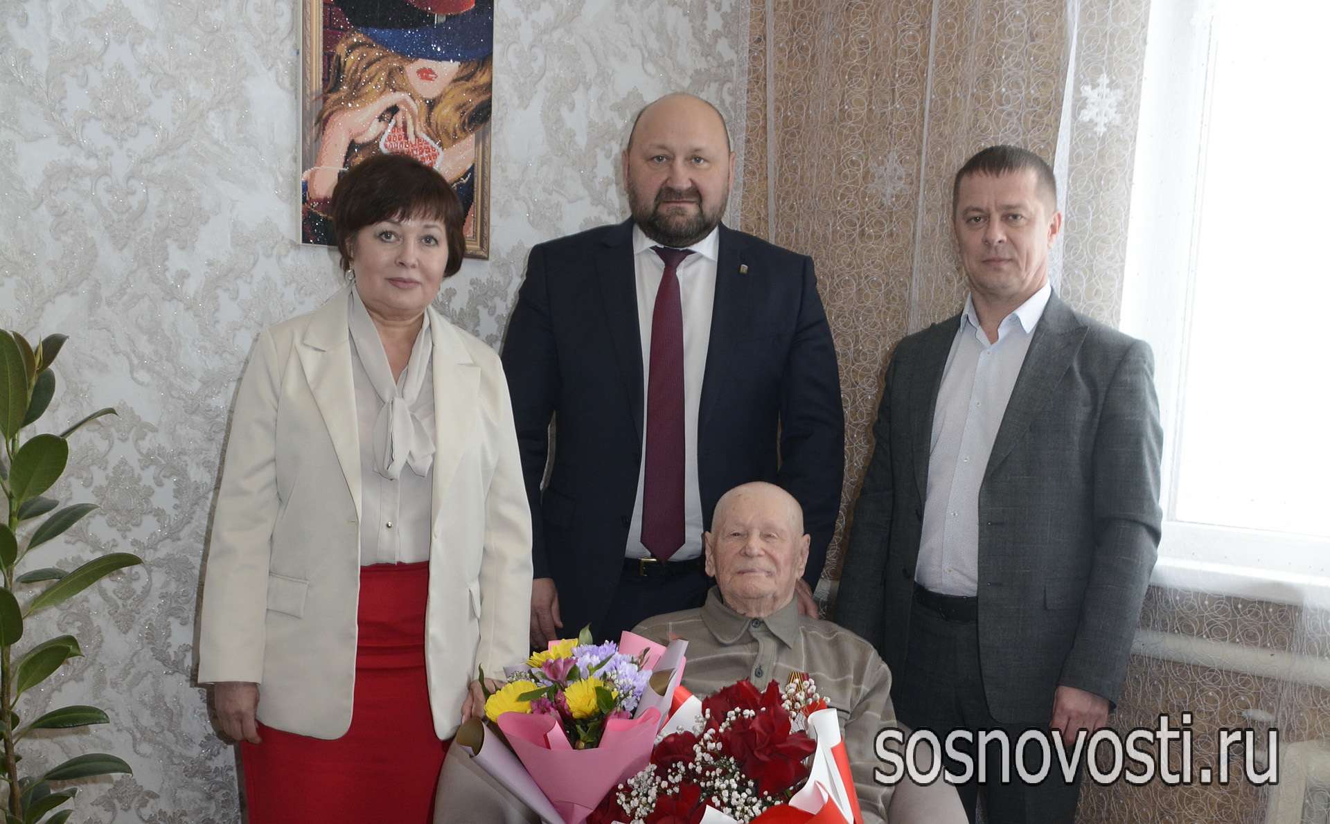 Ветеранам Сосновского района начали вручать медали к 80-летию Победы