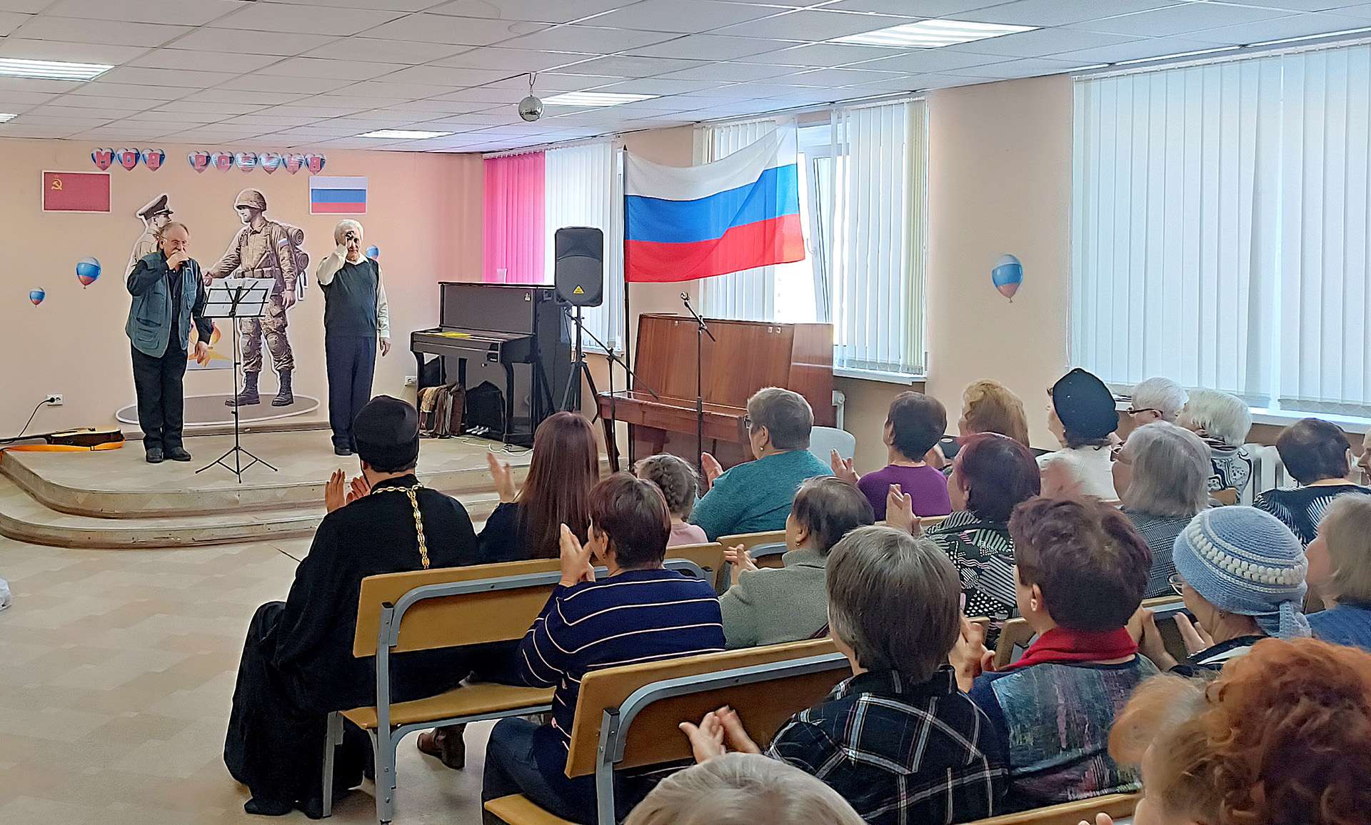 В Томинском прошел благотворительный концерт в поддержку СВО