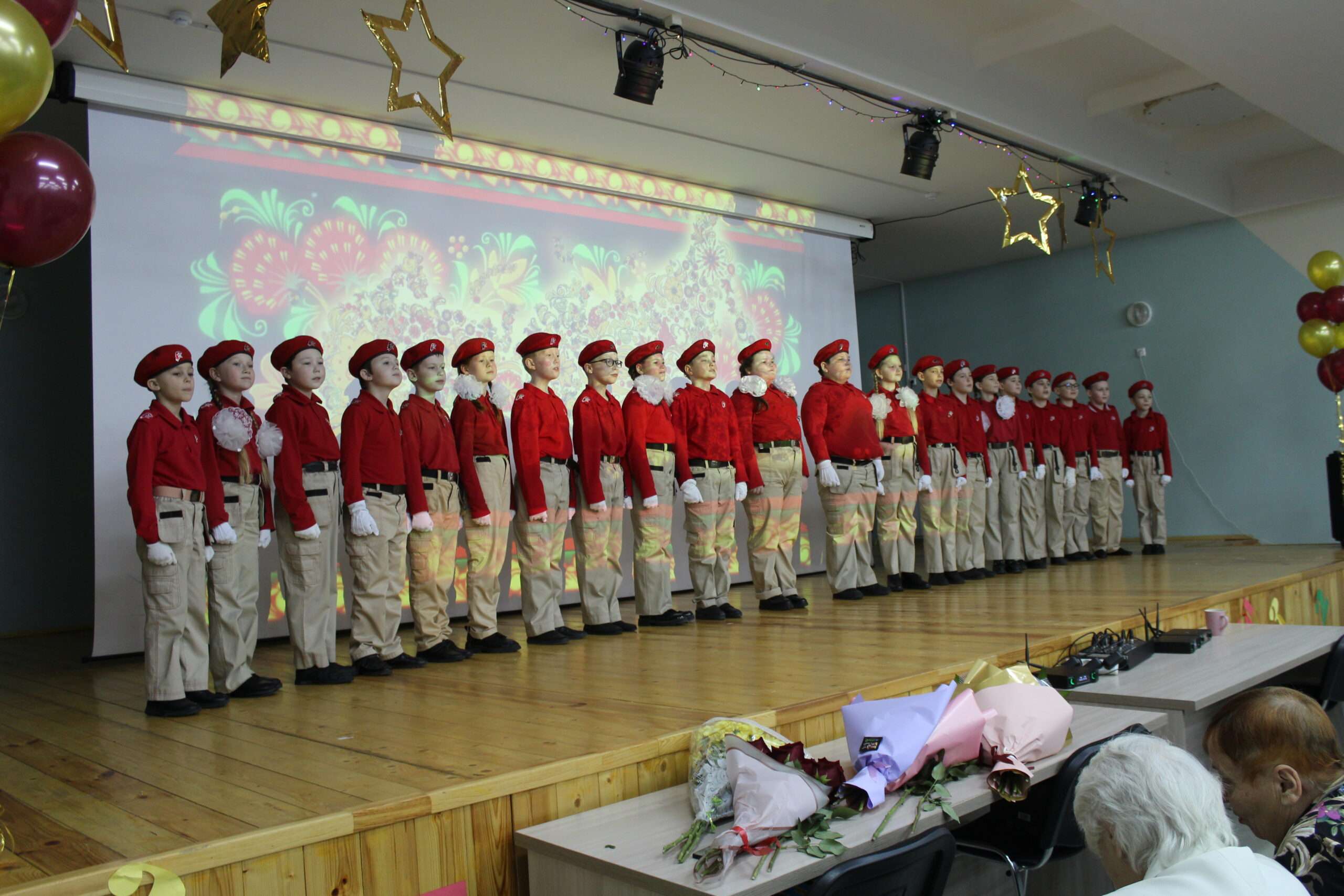 1 февраля в Есаульской школе прошёл вечер встречи выпускников