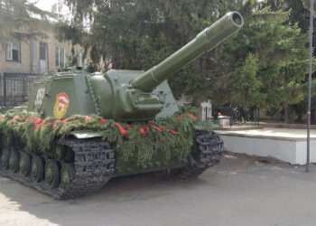82 года назад был образован Уральский добровольческий танковый корпус