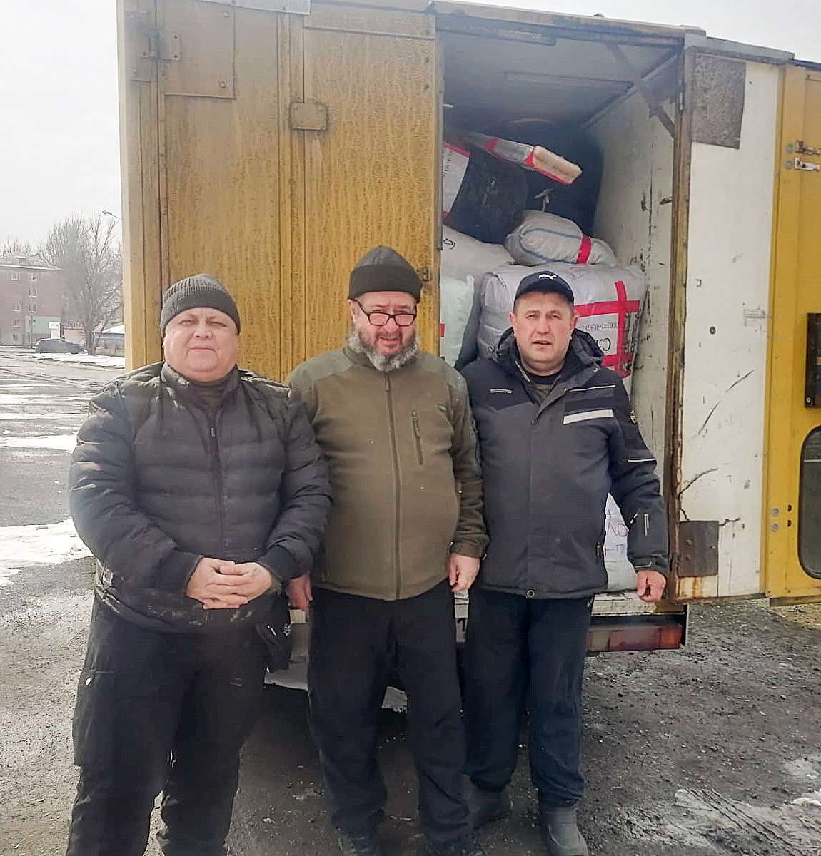 Грузы из Сосновского района доставлены в военные госпитали