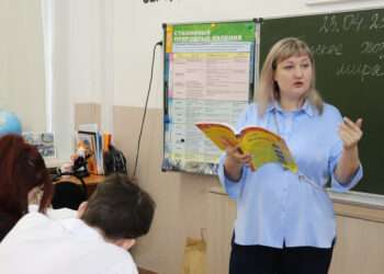 В Сосновском районе назвали имена победителей конкурсов среди педагогов